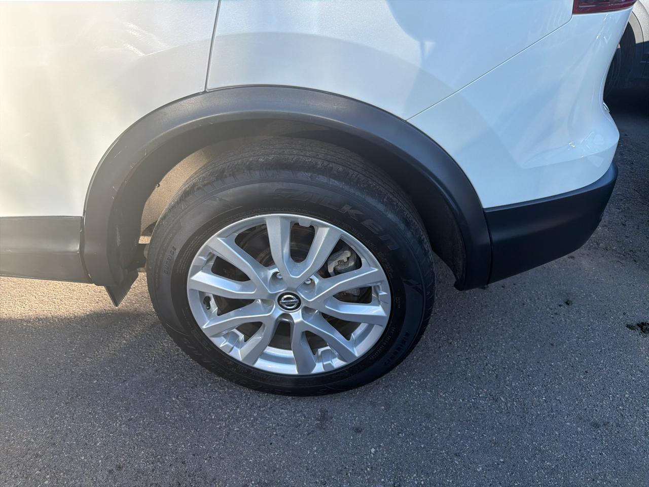 Nissan Rogue Sport AWD SV 2020