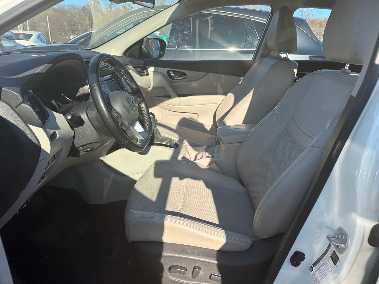 Nissan Rogue Sport AWD SV 2020