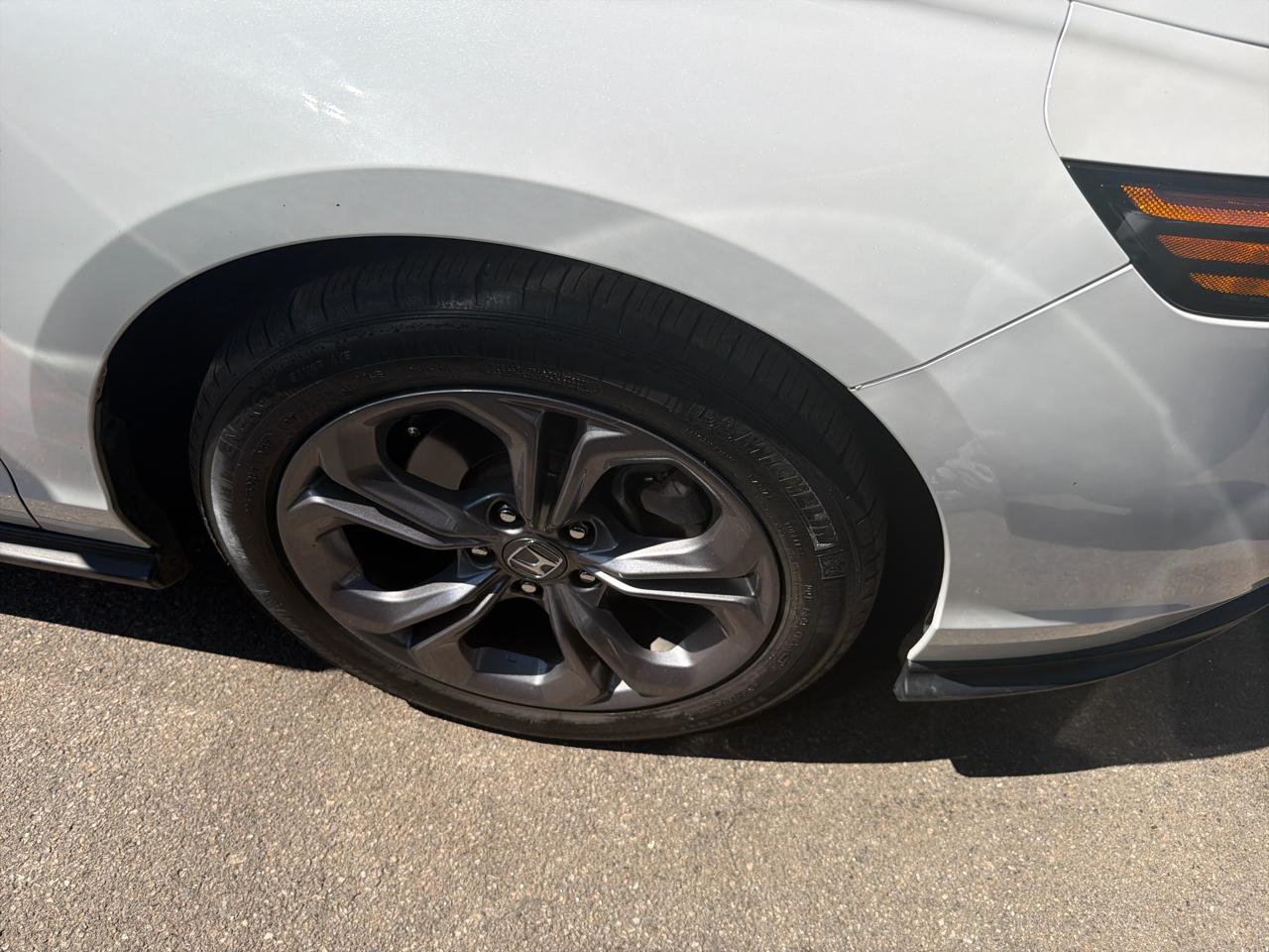 Honda Accord Sedan EX CVT 2024