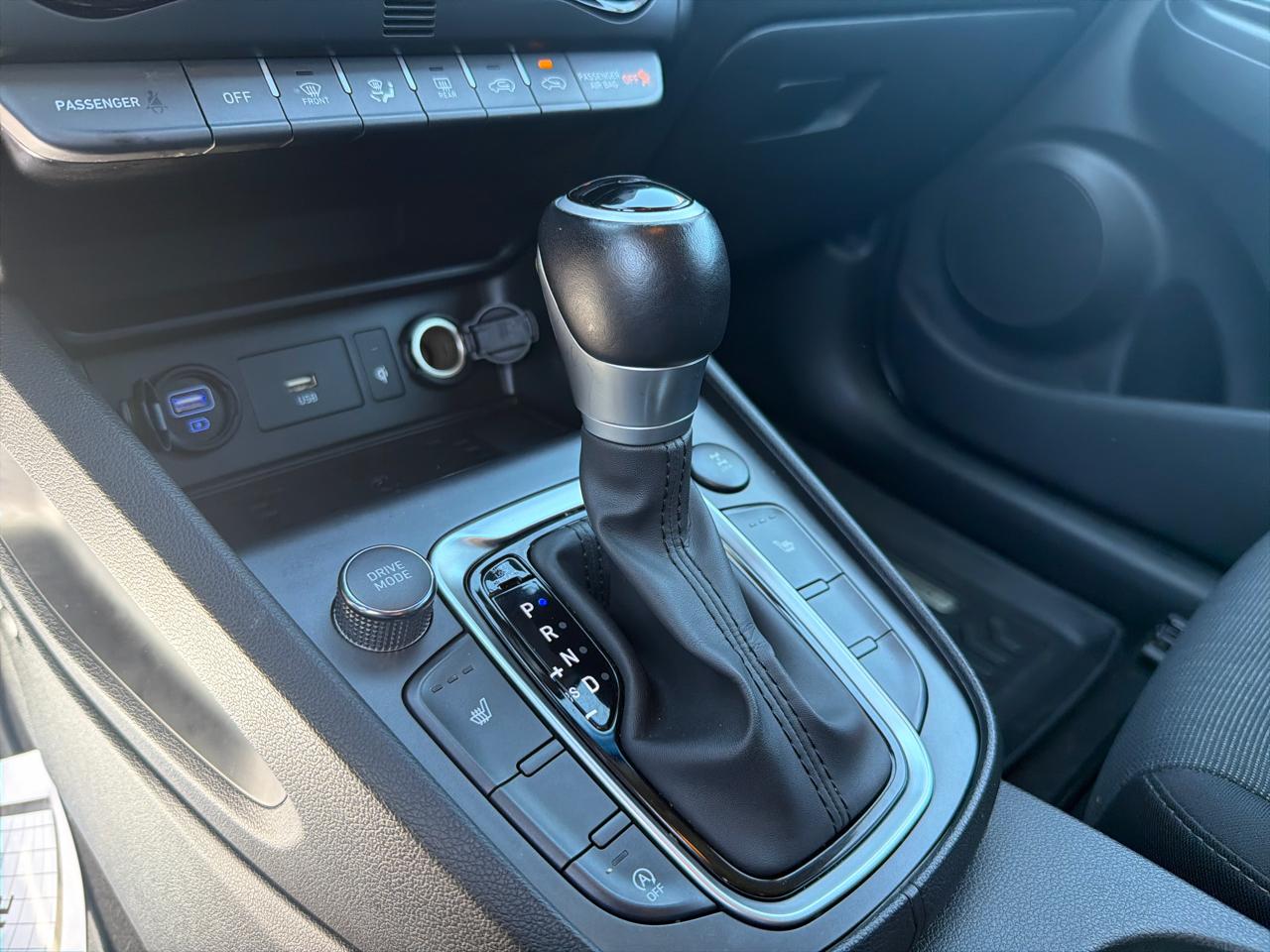 Hyundai Kona SEL Auto AWD 2023