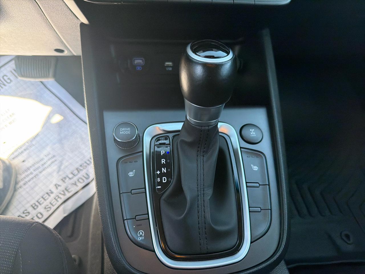 Hyundai Kona SEL Auto AWD 2023