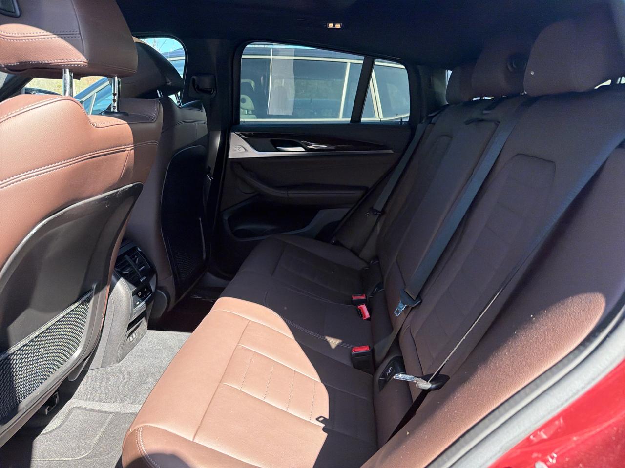 BMW X4 M40i Sports Activity Coupe 2023