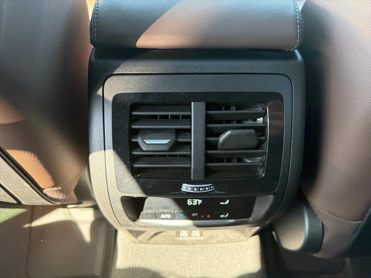 BMW X4 M40i Sports Activity Coupe 2023