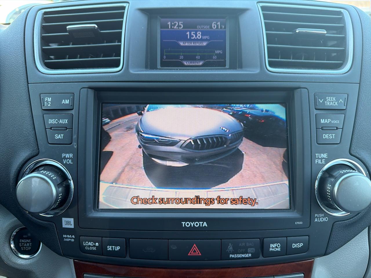 Toyota Highlander 4WD 4dr V6 Limited (Natl) 2012