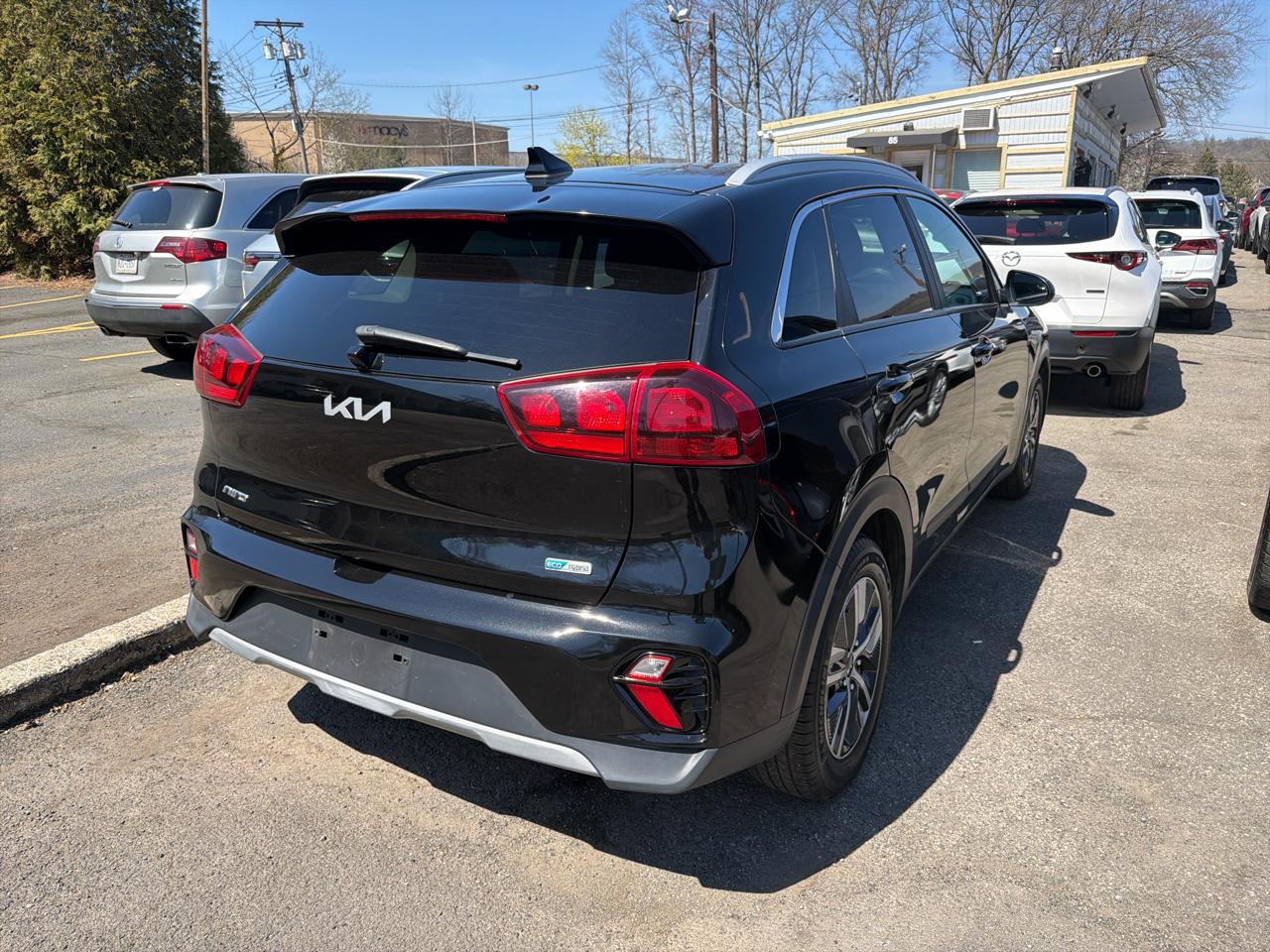 Kia Niro LXS FWD 2022