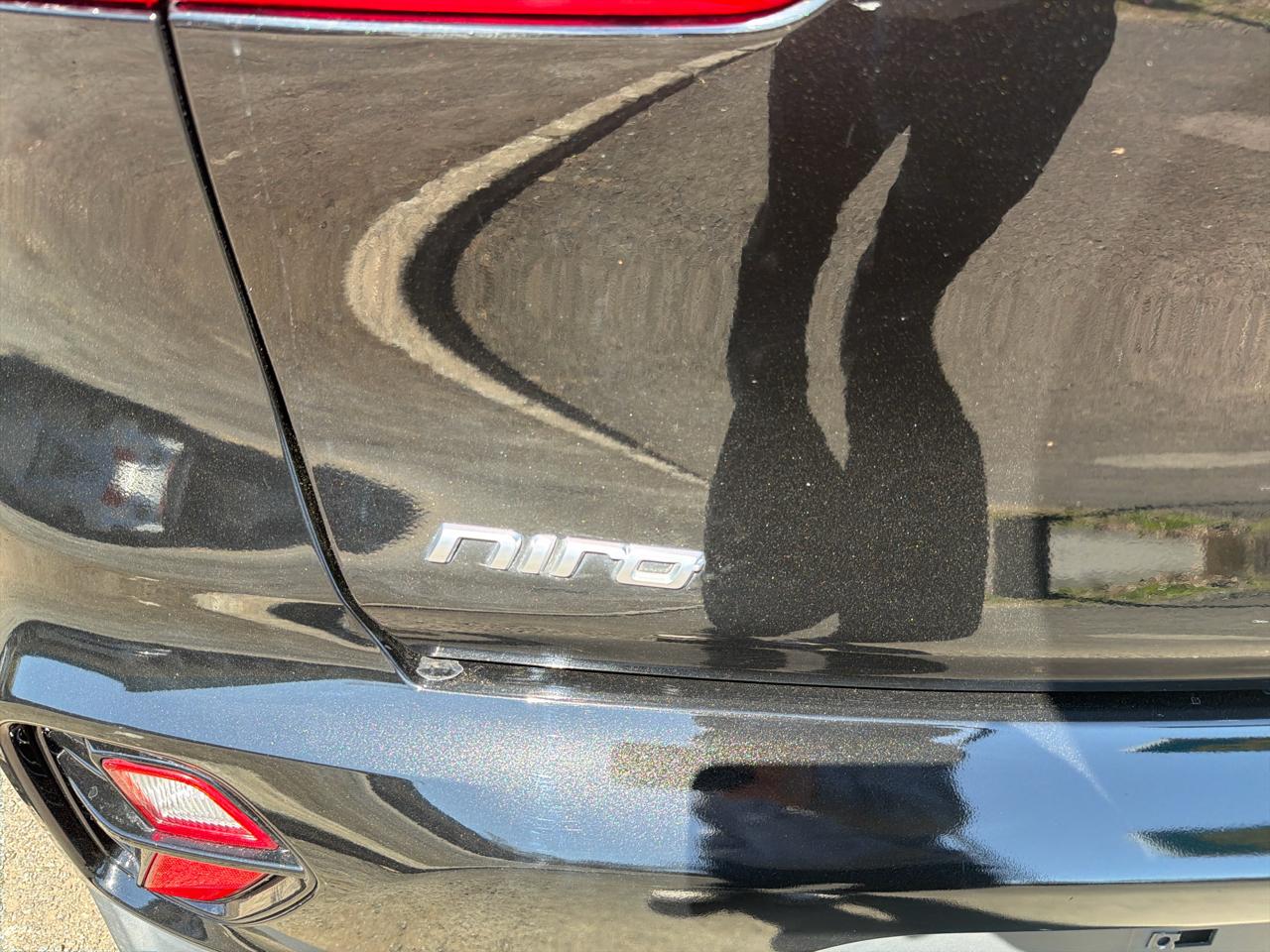 Kia Niro LXS FWD 2022