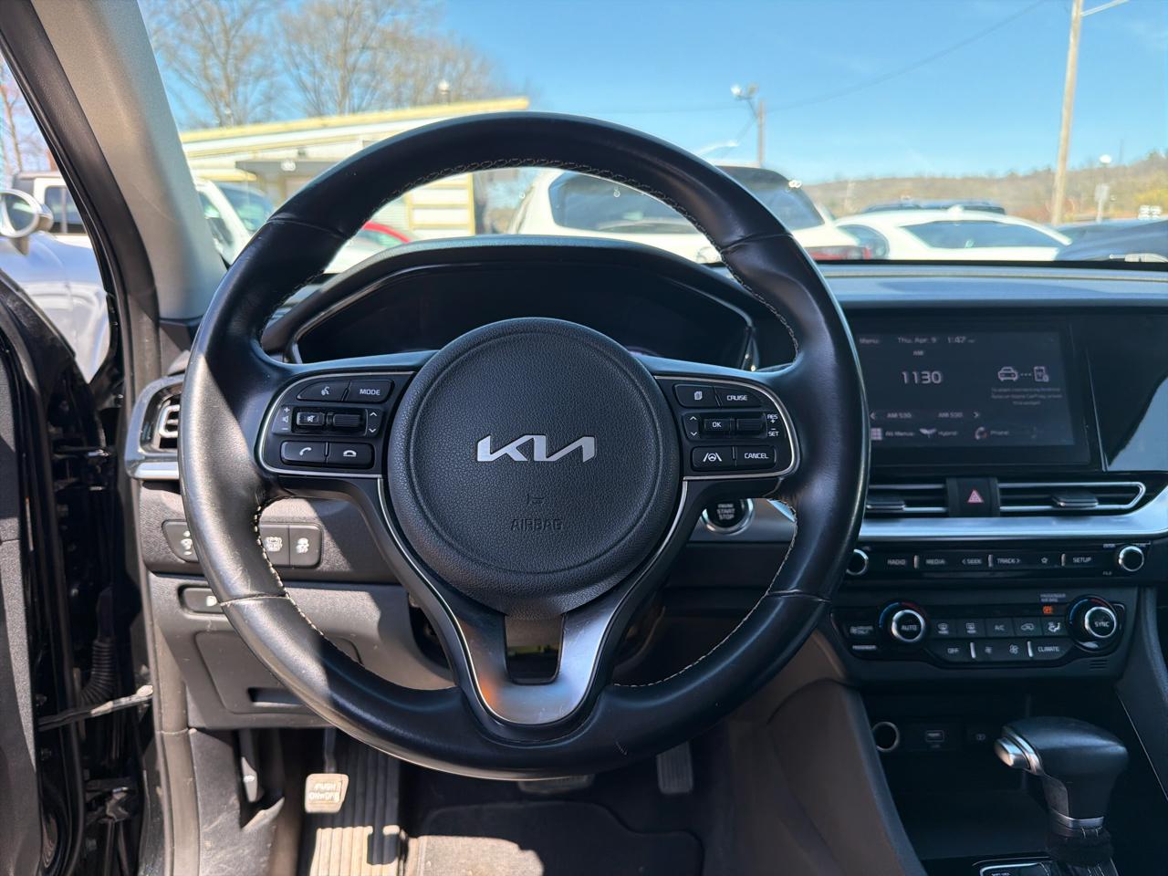 Kia Niro LXS FWD 2022