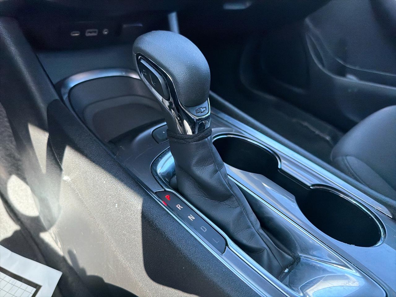 Chevrolet Malibu 4dr Sdn LT 2021