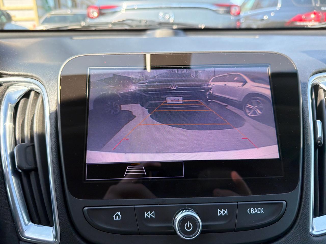 Chevrolet Malibu 4dr Sdn LT 2021