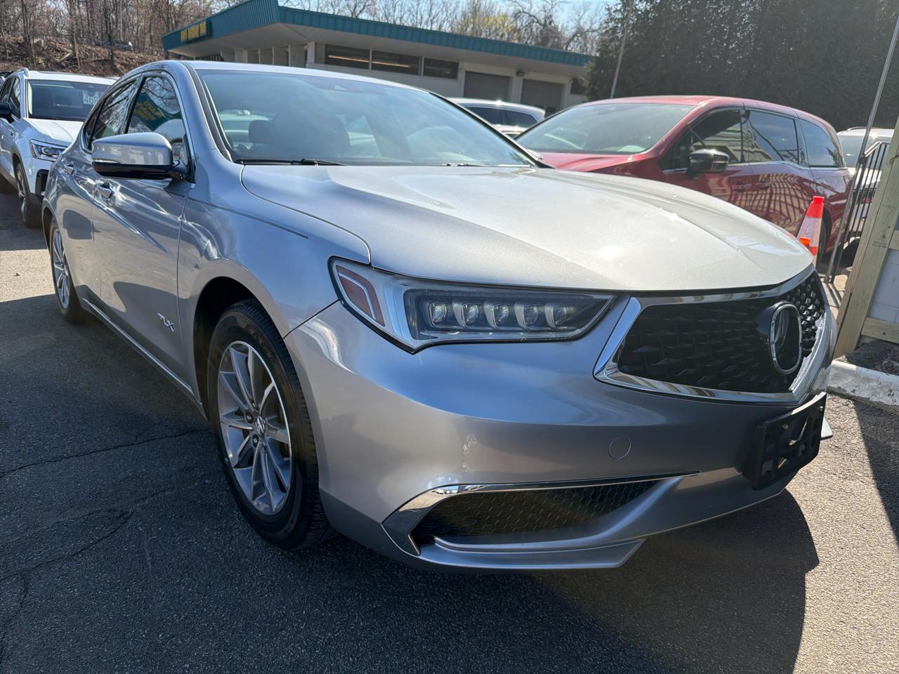 Acura TLX 2.4L FWD 2018