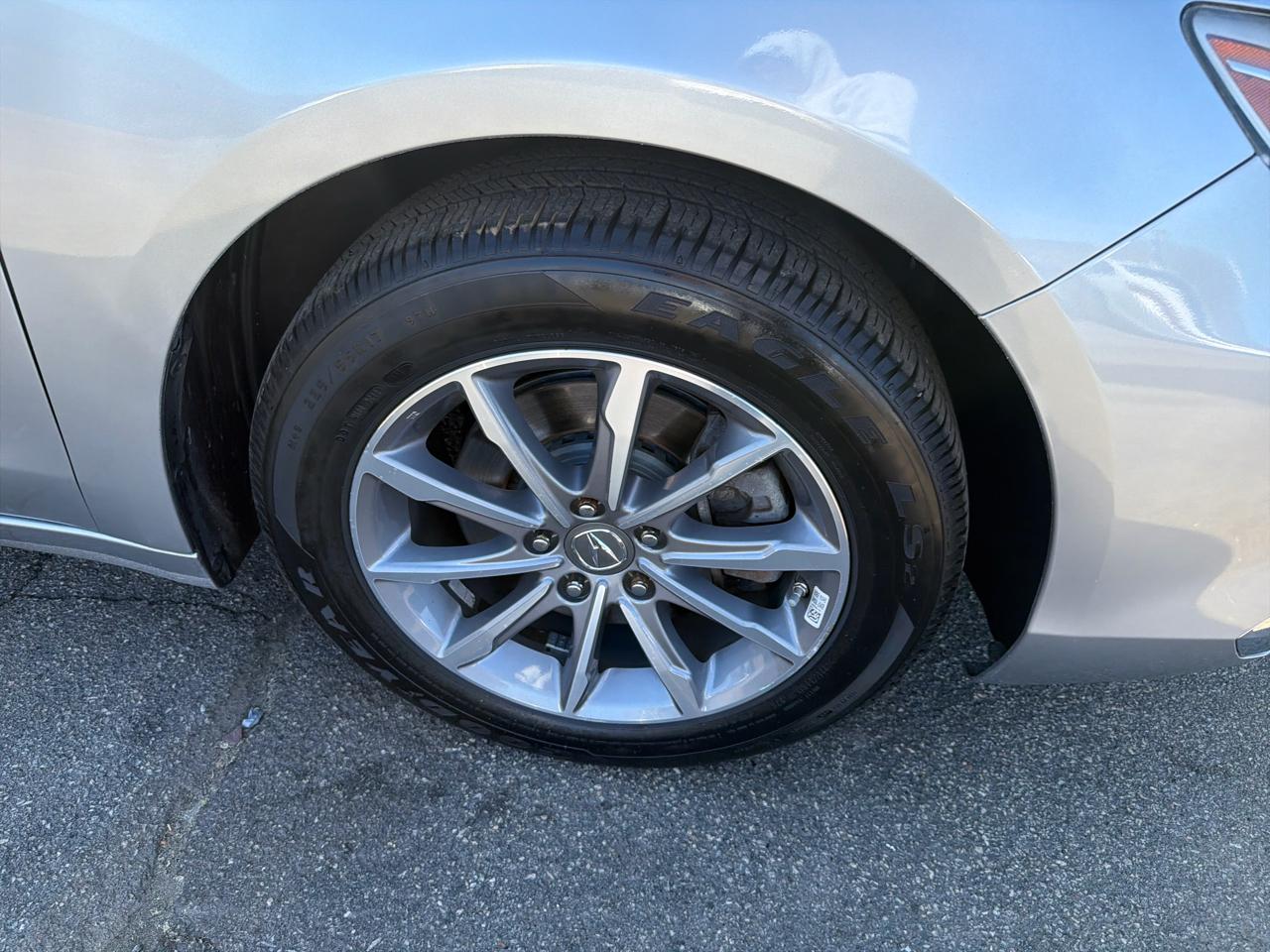 Acura TLX 2.4L FWD 2018