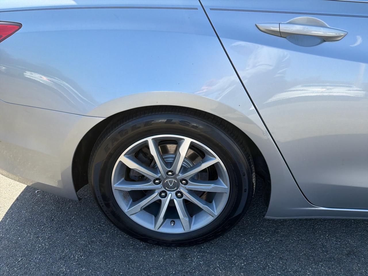 Acura TLX 2.4L FWD 2018