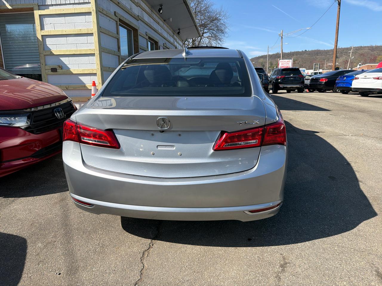 Acura TLX 2.4L FWD 2018