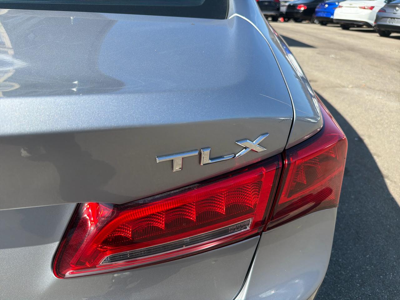 Acura TLX 2.4L FWD 2018