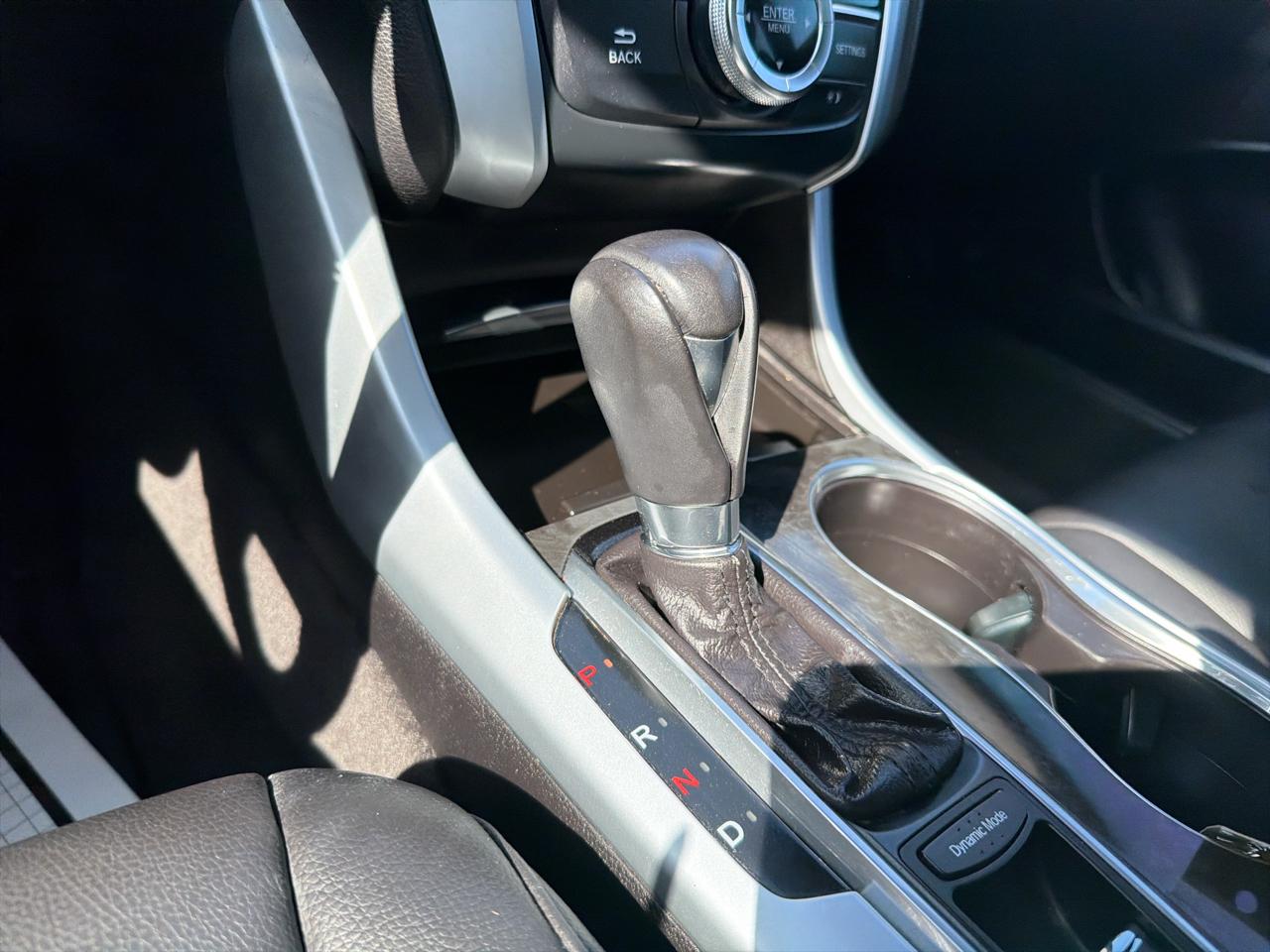 Acura TLX 2.4L FWD 2018