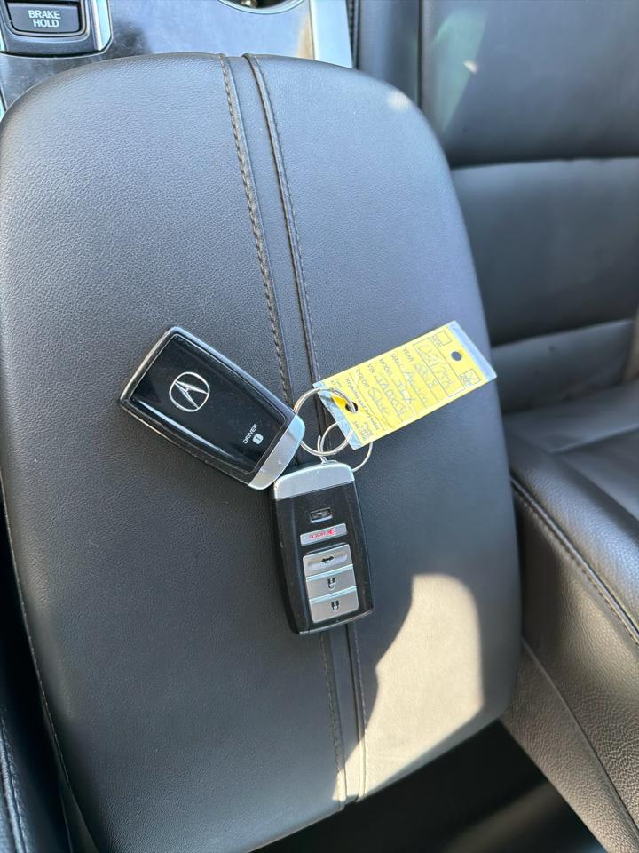 Acura TLX 2.4L FWD 2018