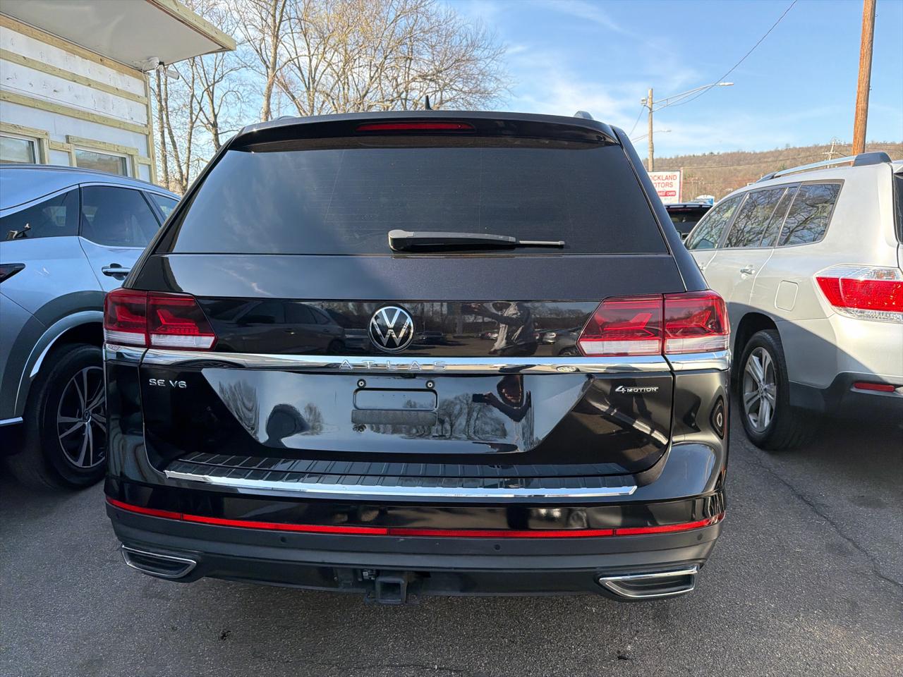 Volkswagen Atlas 3.6L V6 SE w/Technology 4MOTION 2023