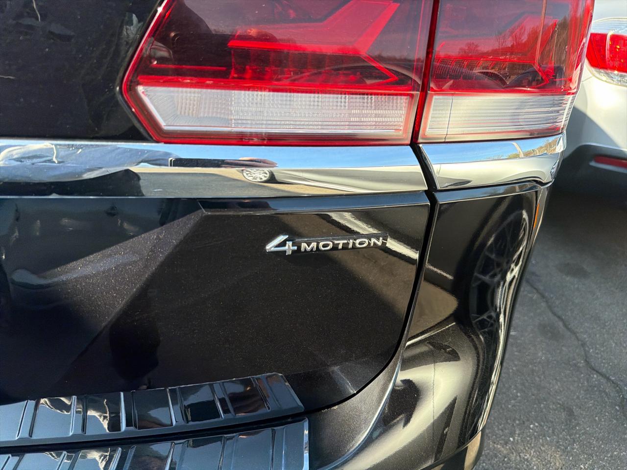 Volkswagen Atlas 3.6L V6 SE w/Technology 4MOTION 2023