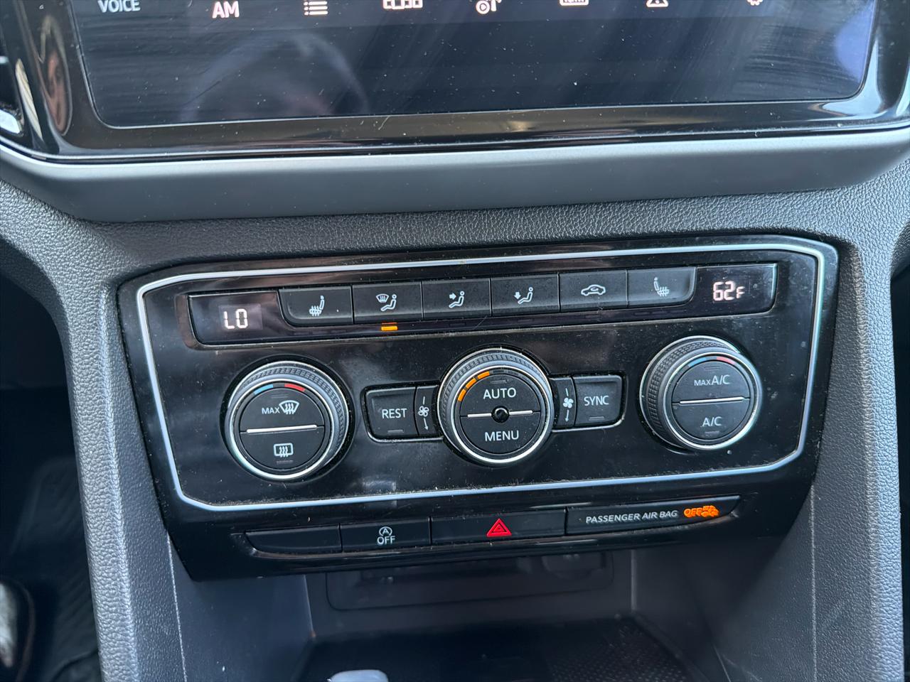 Volkswagen Atlas 3.6L V6 SE w/Technology 4MOTION 2023