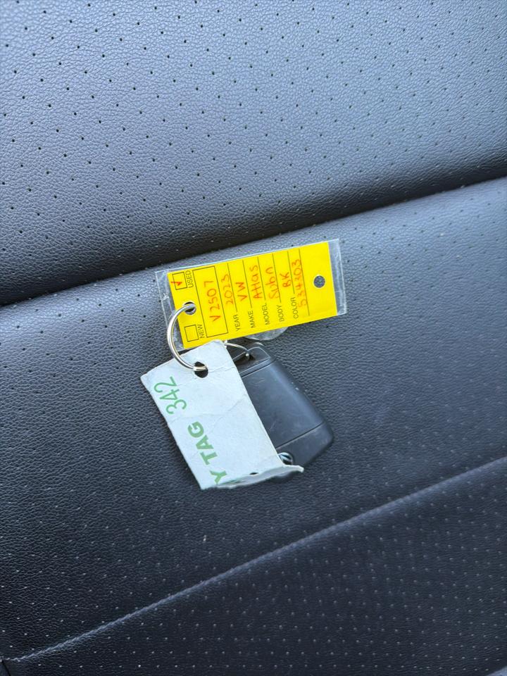 Volkswagen Atlas 3.6L V6 SE w/Technology 4MOTION 2023