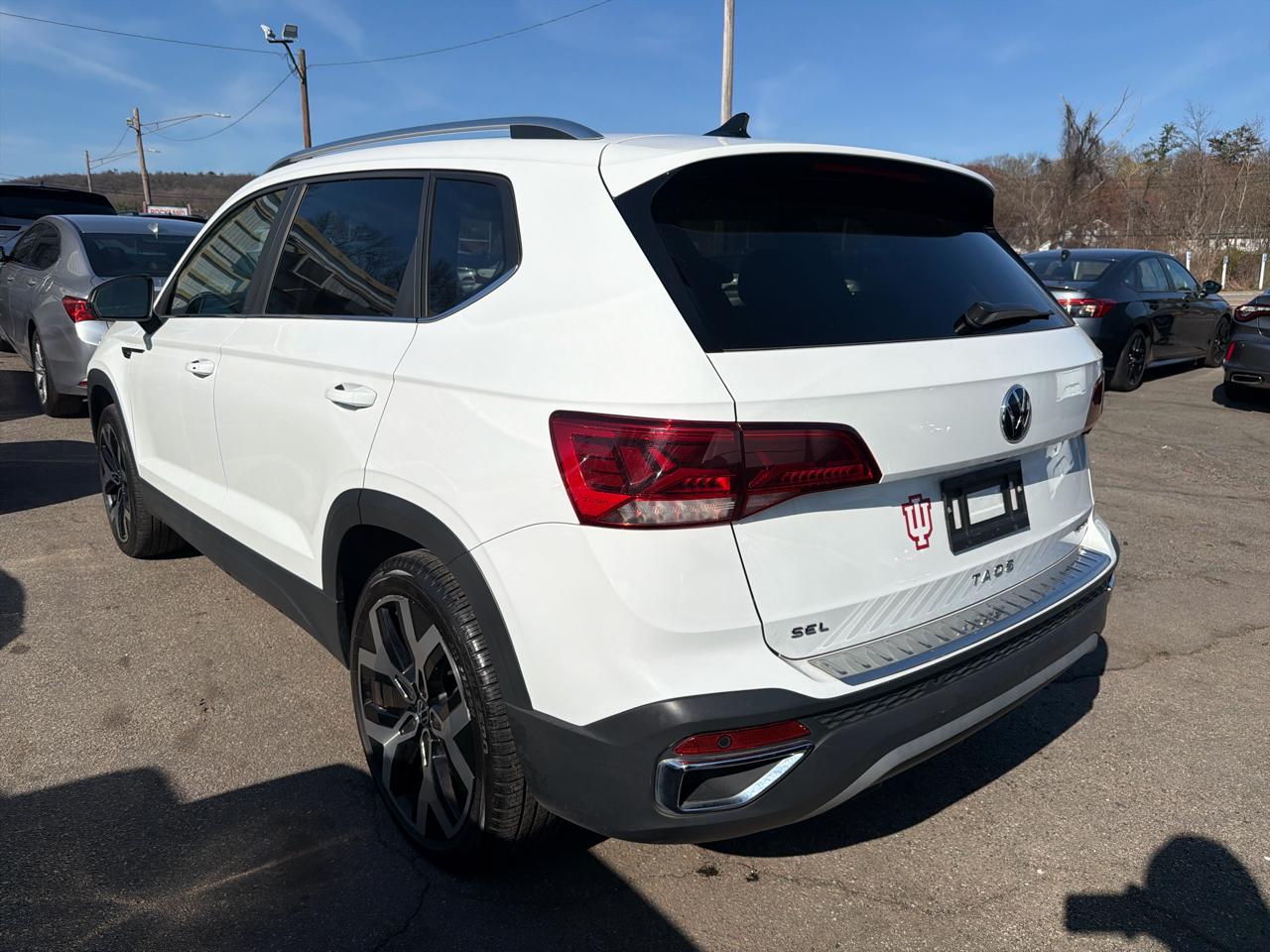 Volkswagen Taos SEL 4MOTION *Ltd Avail* 2023