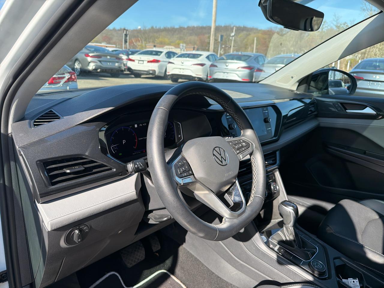 Volkswagen Taos SEL 4MOTION *Ltd Avail* 2023