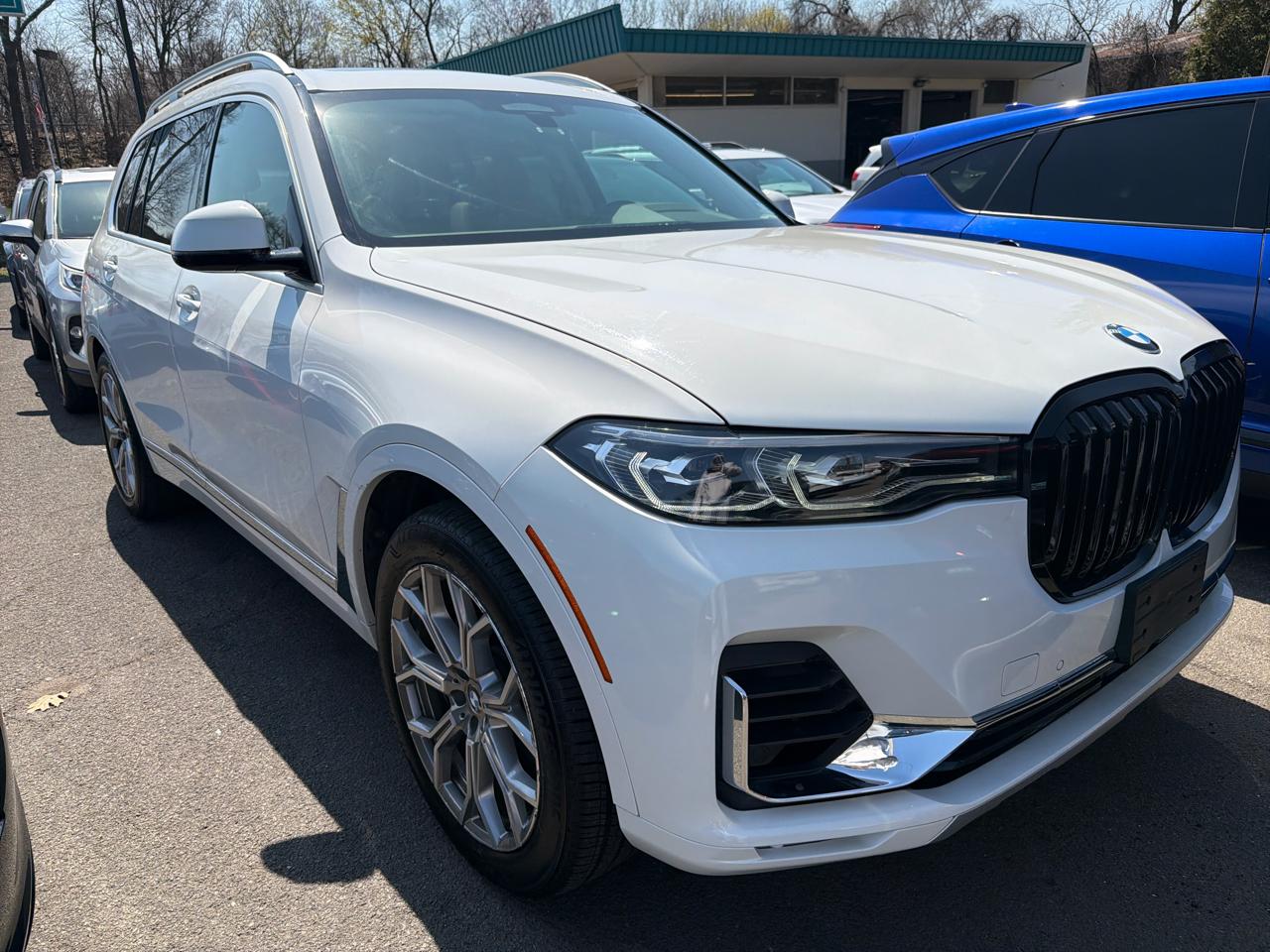 BMW X7 xDrive40i Sports Activity Vehicle 2020