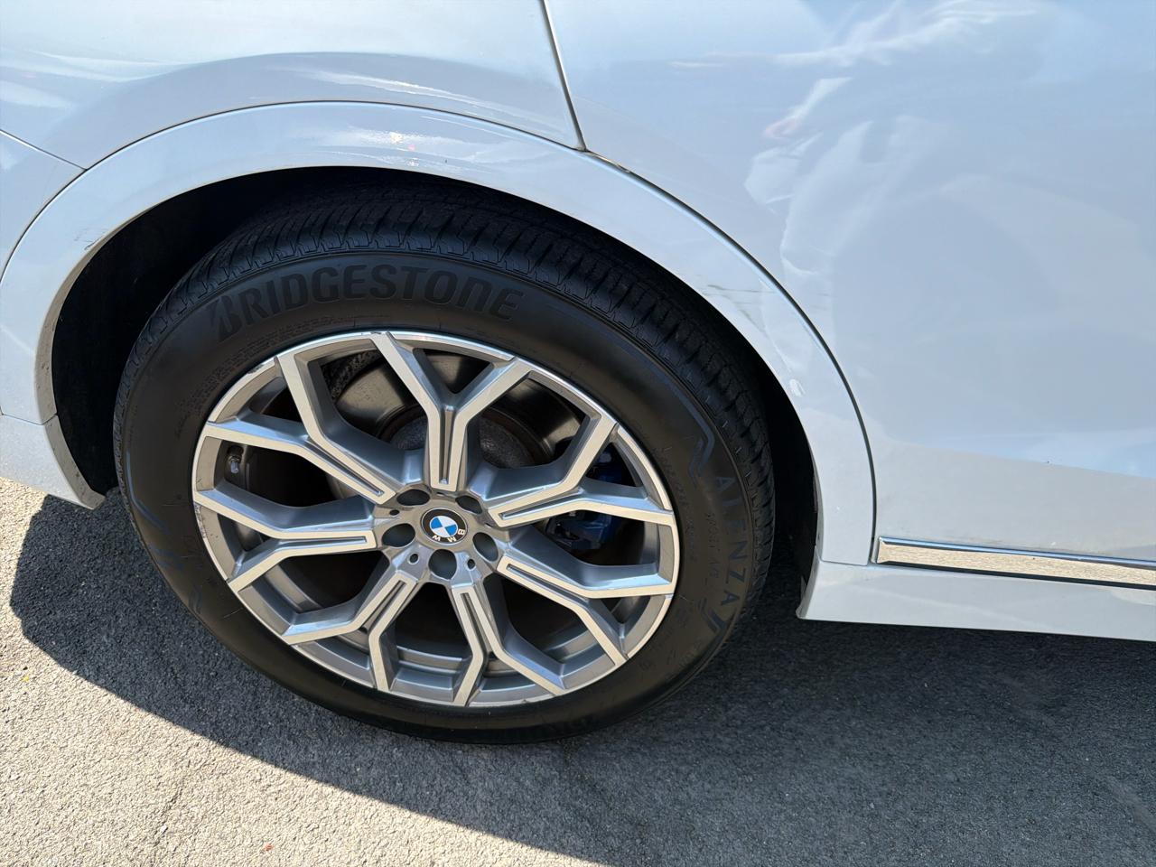 BMW X7 xDrive40i Sports Activity Vehicle 2020