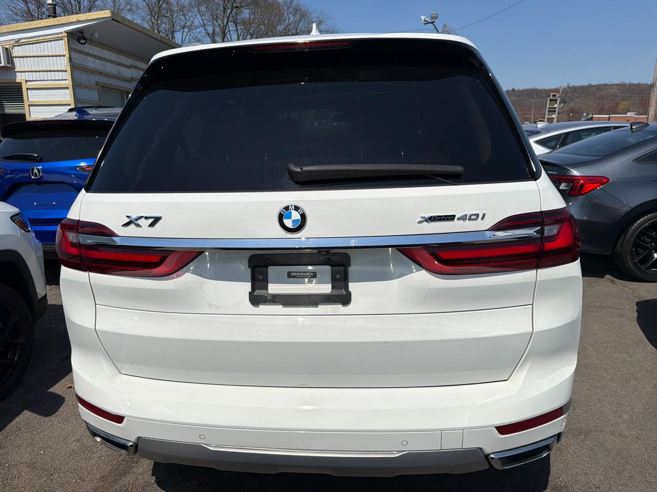 BMW X7 xDrive40i Sports Activity Vehicle 2020