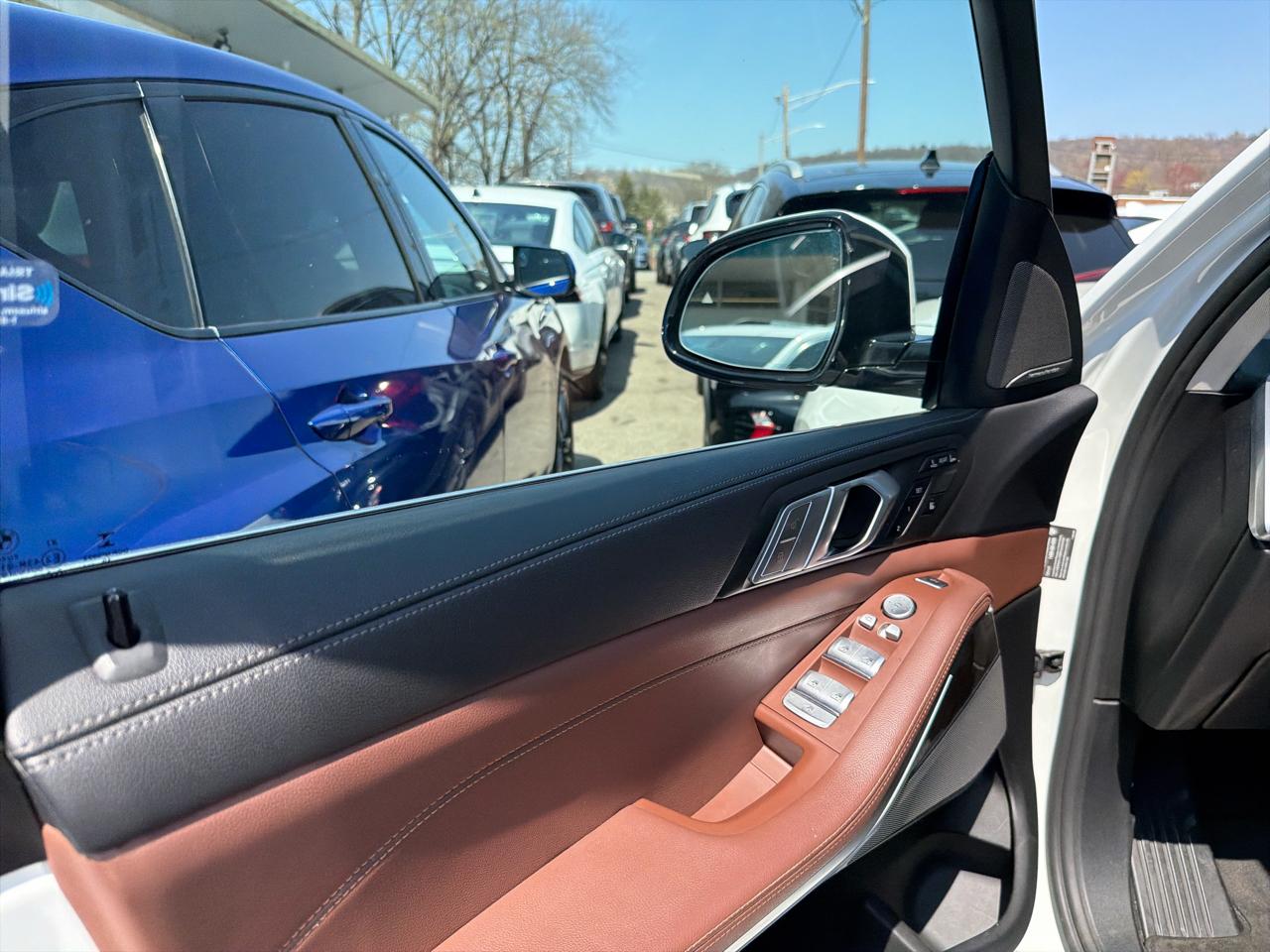 BMW X7 xDrive40i Sports Activity Vehicle 2020