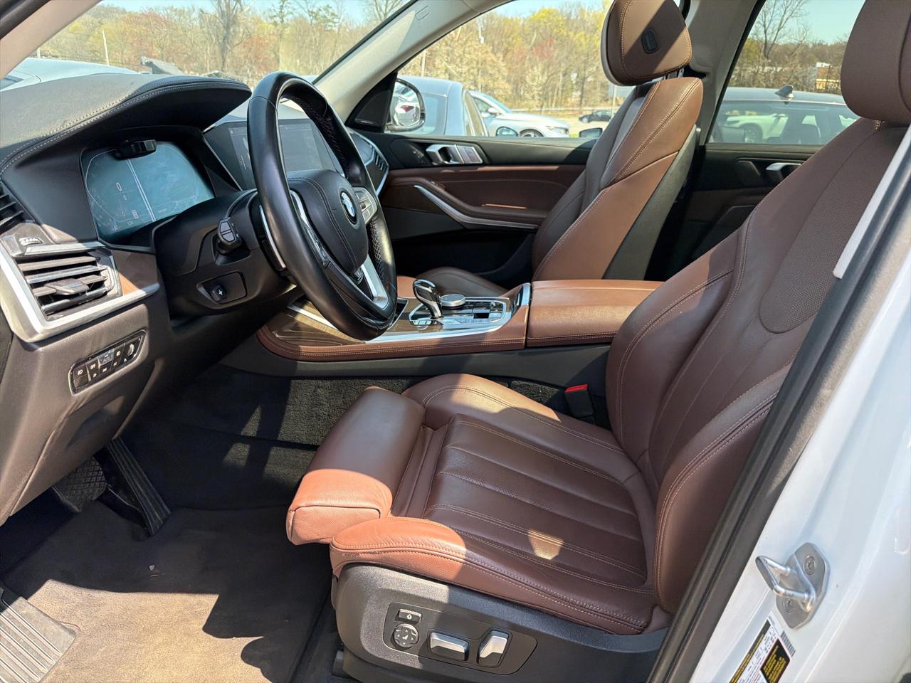 BMW X7 xDrive40i Sports Activity Vehicle 2020