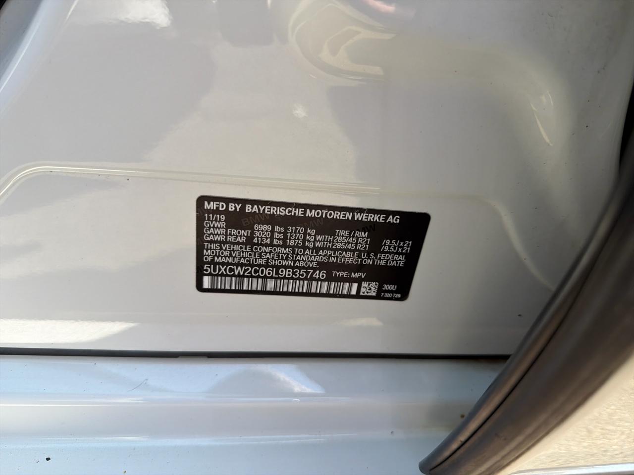 BMW X7 xDrive40i Sports Activity Vehicle 2020