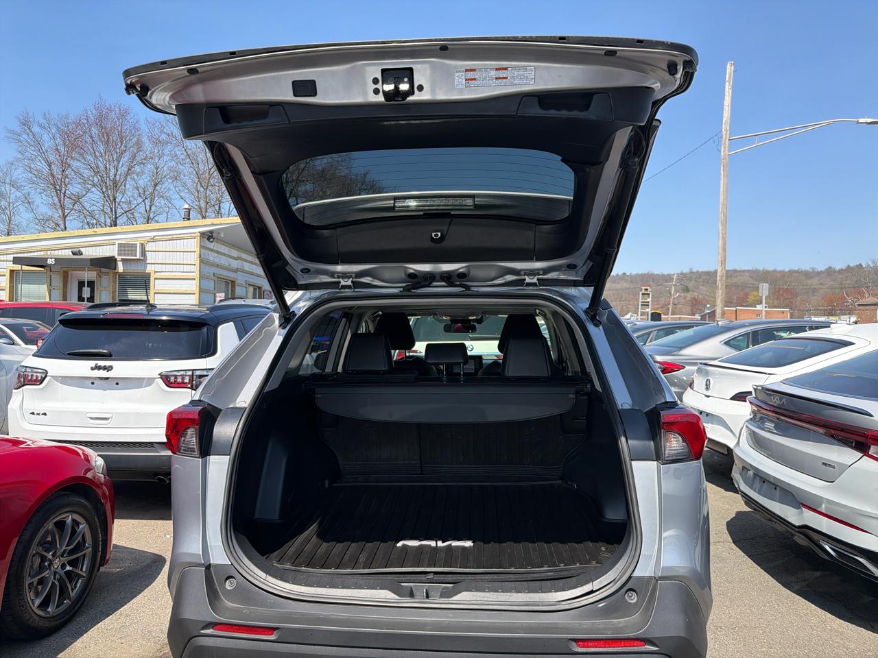 Toyota RAV4 XLE Premium AWD (Natl) 2019