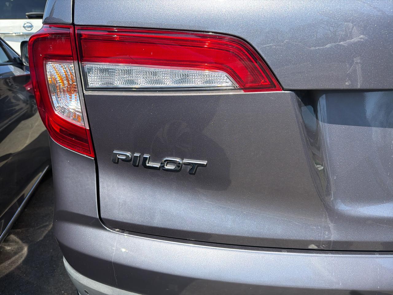 Honda Pilot Touring 7-Passenger AWD 2021