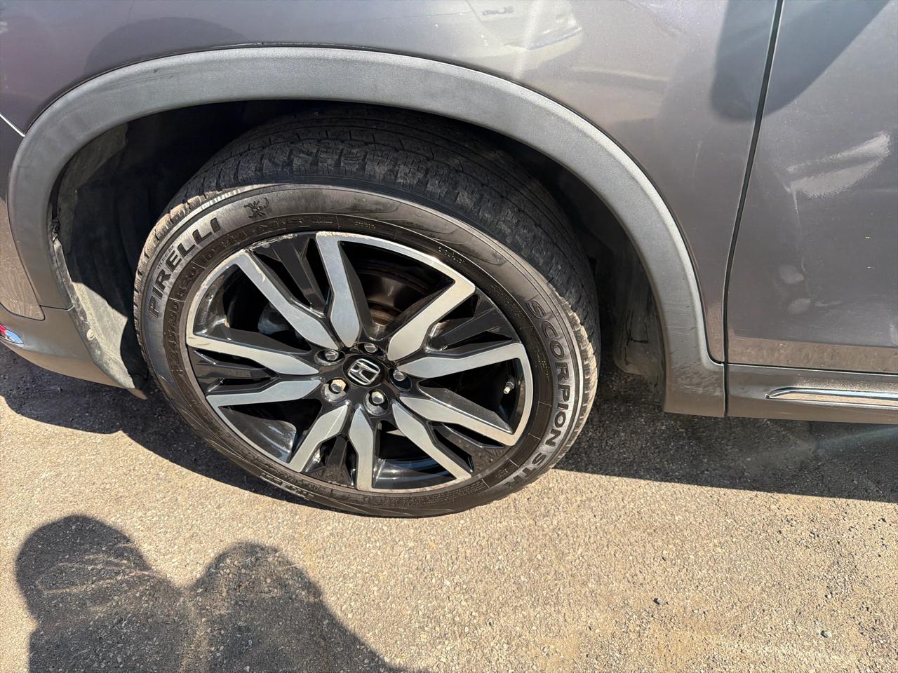 Honda Pilot Touring 7-Passenger AWD 2021