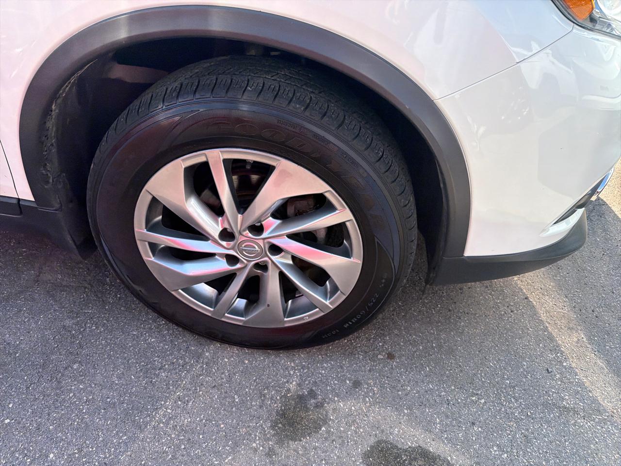 Nissan Rogue AWD 4dr SL 2015