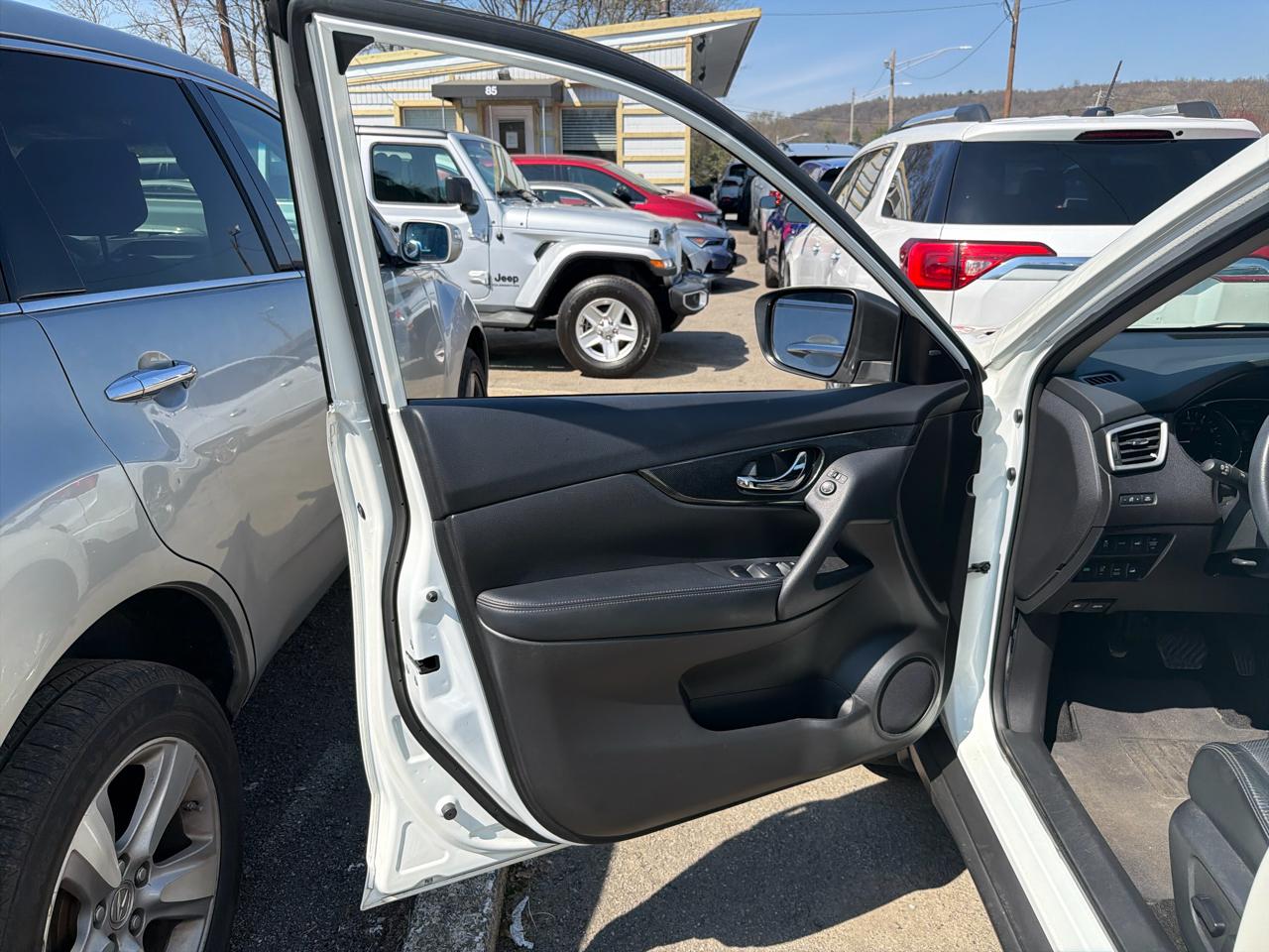 Nissan Rogue AWD 4dr SL 2015