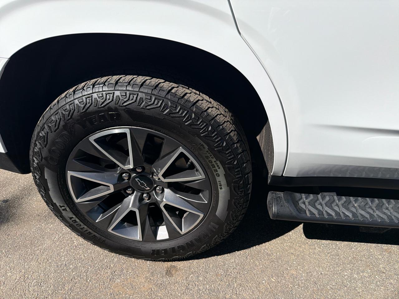 Chevrolet Tahoe 4WD 4dr Z71 2024