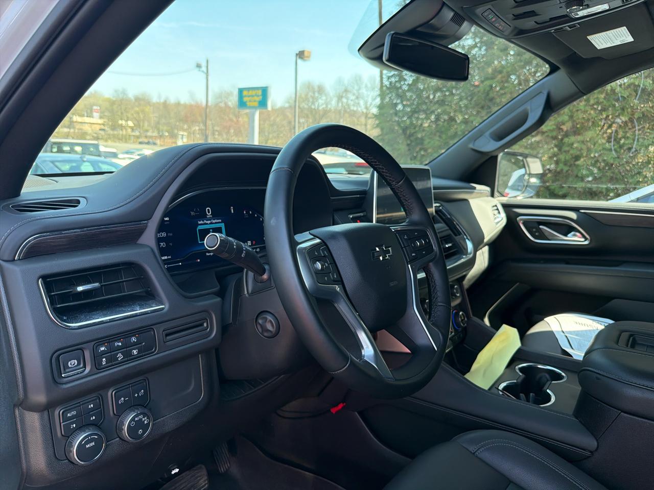 Chevrolet Tahoe 4WD 4dr Z71 2024