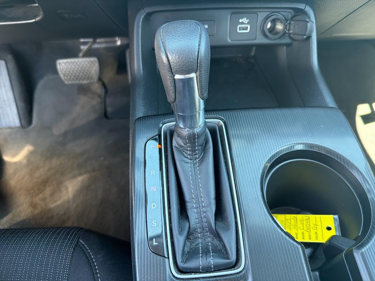 Honda Civic Sedan LX CVT 2023