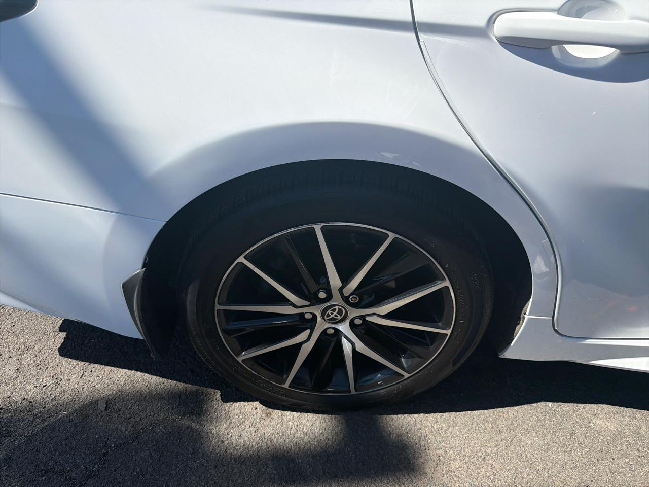 Toyota Camry SE Auto AWD (Natl) 2023