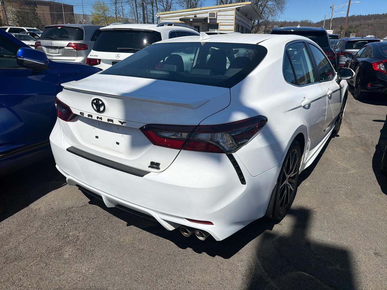 Toyota Camry SE Auto AWD (Natl) 2023