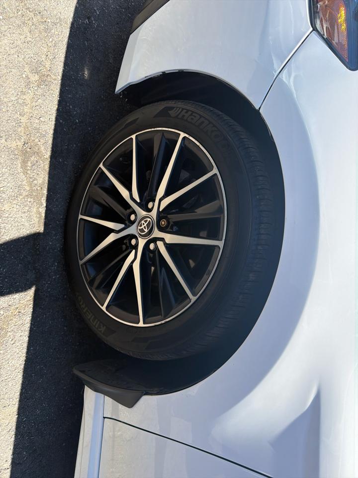 Toyota Camry SE Auto AWD (Natl) 2023