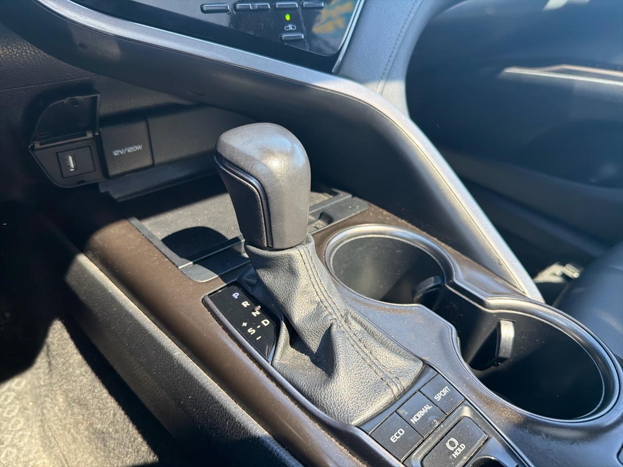 Toyota Camry SE Auto AWD (Natl) 2023