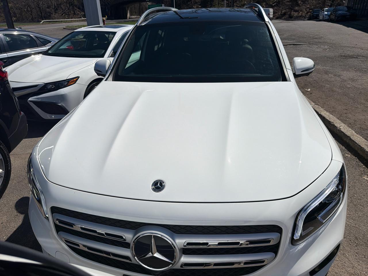 Mercedes-Benz GLB GLB 250 4MATIC SUV 2023