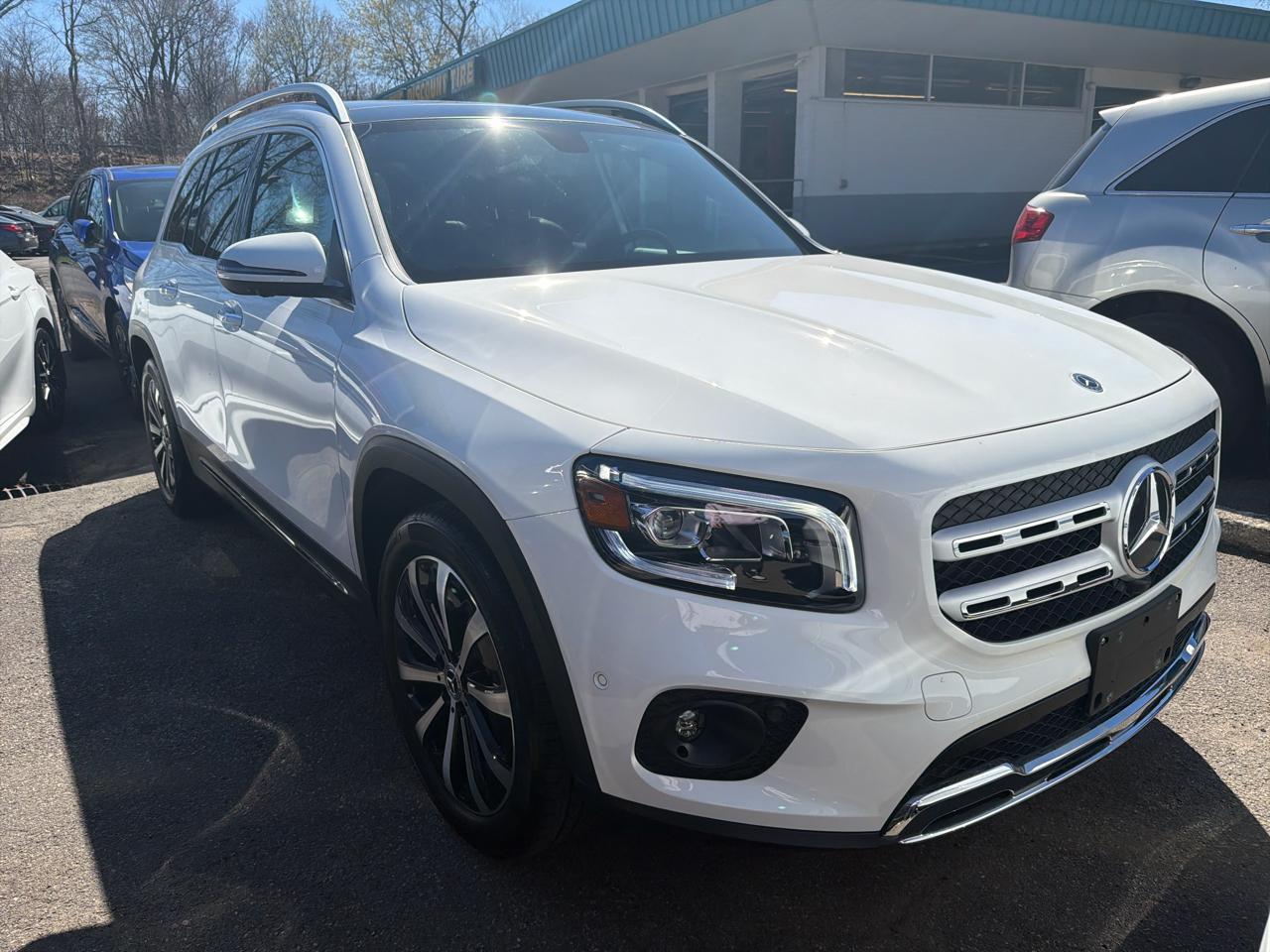 Mercedes-Benz GLB GLB 250 4MATIC SUV 2023
