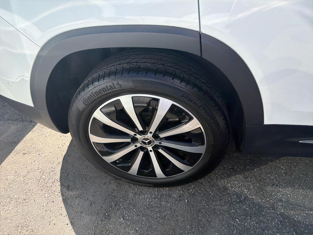 Mercedes-Benz GLB GLB 250 4MATIC SUV 2023