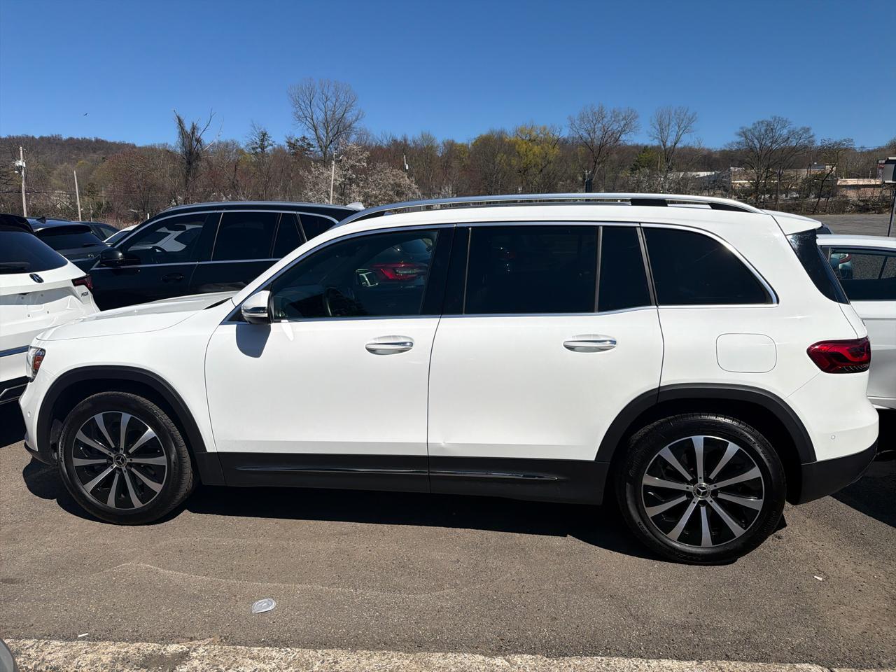 Mercedes-Benz GLB GLB 250 4MATIC SUV 2023