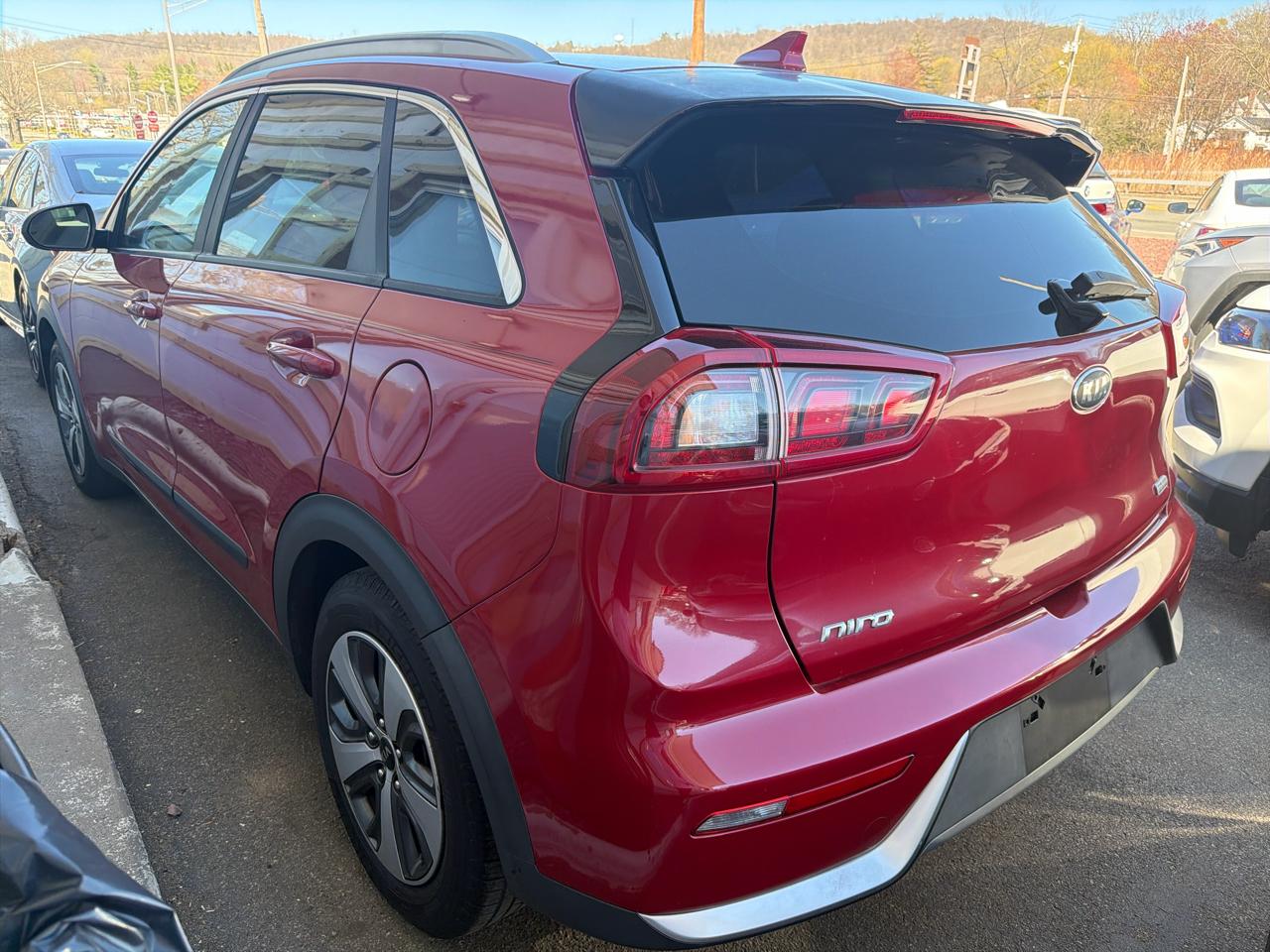 Kia Niro LX FWD 2018