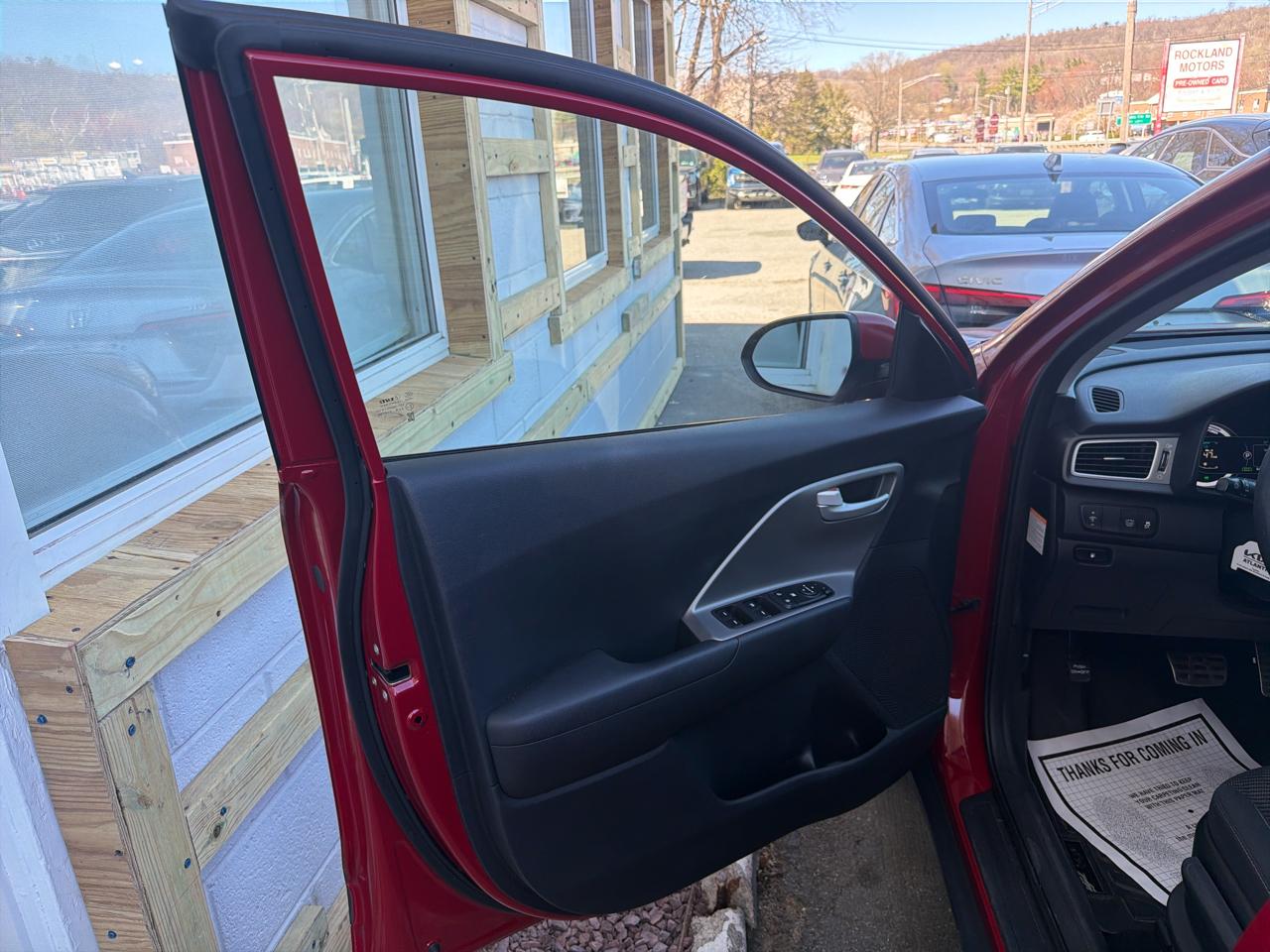 Kia Niro LX FWD 2018